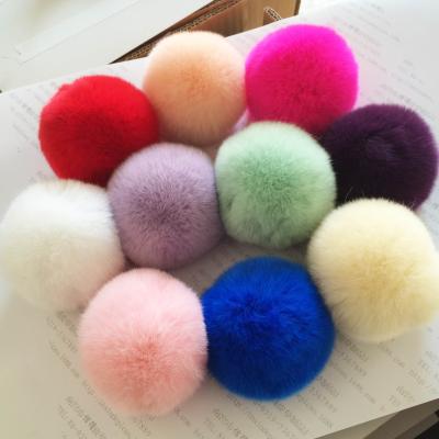 China Lovely Eco-friendly Promotional 100% Rabbit Fur Pom Pom Ball As Car Hanging Pendant for sale