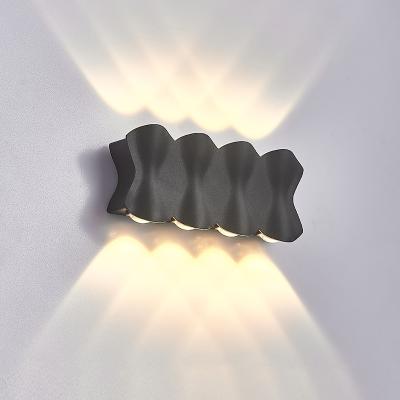 China New modern LED wall lamp indoor and outdoor waterproof simple black and white aluminum outdoor wall lamp for sale