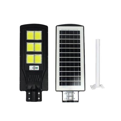 China ROAD Solar Powered Street Lights Manufacturer Price Waterproof Ip 66 Rural LED Solar Street Lights for sale