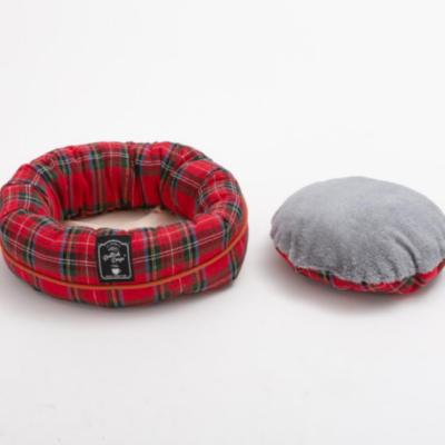 China 2021 HISAZUMI TRAVEL PET SUPPLIES AROUND Dutch 3D Wool Round PET Plaid & BED Fabric for sale