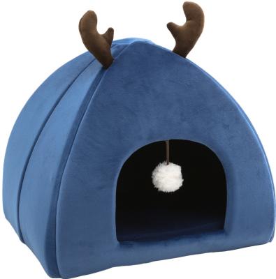 China 2021 Hot Selling Breathable Halloween Candy Christmas Reindeer Pet House Pet House Available Luxury Many Colors With Ball As Pet Toy for sale