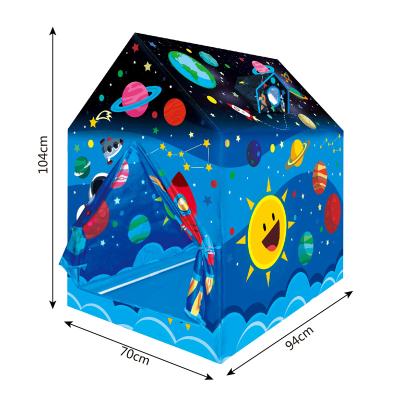 China Gorgeous Fabric Factory Directly Spaceship Eco-Friendly Indoor Outdoor Kids Play Cool House Play Tent Game House for sale