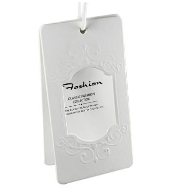 China Viable Custom Unique Recycled Paper Hang Tags Printing Standard Size Clothing Label Tags for sale