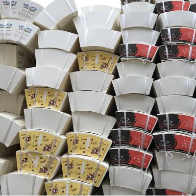 Chine Le PE fait sur commande de FDA Logo Single a enduit la matière première courante de tasse de papier à vendre