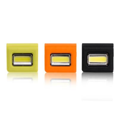 China Multifunctional Flood Light Running Light Same As Amazon Portable Rechargeable Silica Gel Silicon Waterproof Pulsing Light With Magnet Work Light for sale