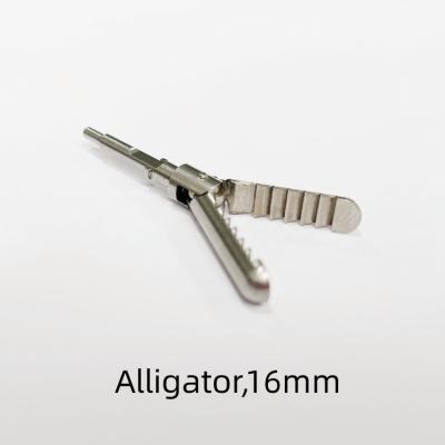 China Reusable Surgical Laparoscopic Needle Holder with Straight Head and ISO Certification for sale