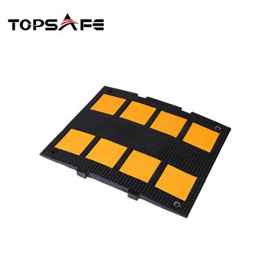 China Wholesale High Quality Rogue Rubber Road Traffic One Way Speed ​​Bump Car Ramps Restriction Rubber Ramp for sale