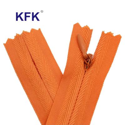 China Clothing 5 Slider Puller 8 Jacket 4mm Invisible Dresses Handbags Long Chain Roll Logo Bulk Open Close End Tape Custom Nylon Zippers for sale