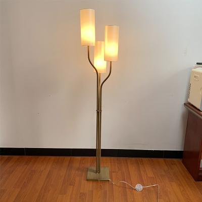 China Antique Vintage Style New Arrivals Atmosphere Stand Dimmable Floor Lamp High Quality Customizable Metal Led Floor Lamp for sale