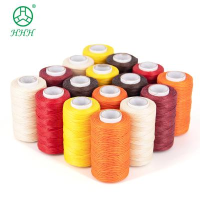 China 0.8mm hilo de costura de poliéster con cera plana para coser productos de cuero y duradero en venta