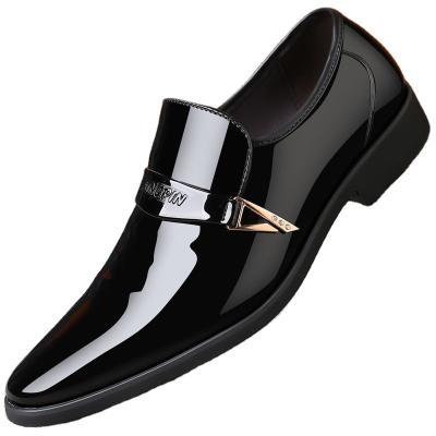 China Waterproof Hot sale men's casual shoes leather Light black formal loafers dress shoes for sale