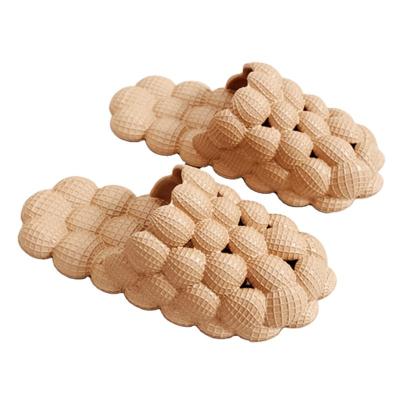 China Fashion Trend Stylish Women Shoes Men Eva Bubble Slippers Fashion Home Massage Slippers Shoes Unisex Sandals for sale