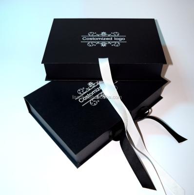 China 2018 Handmade Customized Fashionable Black Folding Paper Box for sale