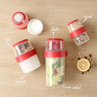 China Sustainable Keep fit salad cup salad transparent plastic beaker with spoon fresh vegetable takeaway container for sale