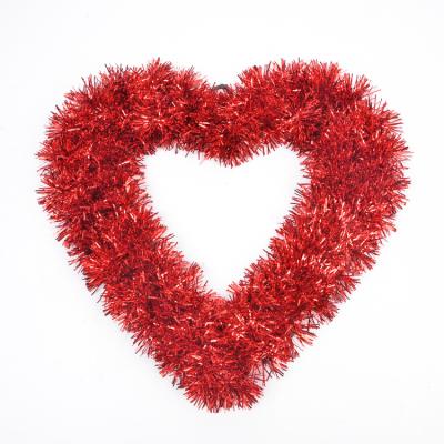 China Lovely PVC Christmas Garland Decoration Tinsel Love Wreath Valentines Day Heart Garland for sale