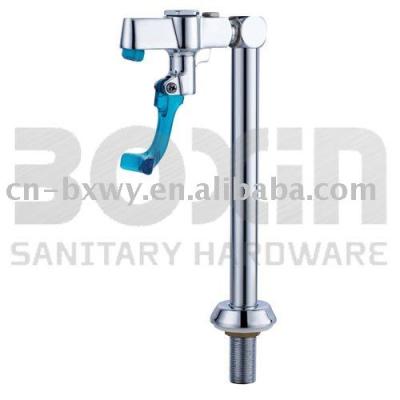 China Thermostatic Faucets Pedestal Push Back Single Glass Filler for sale