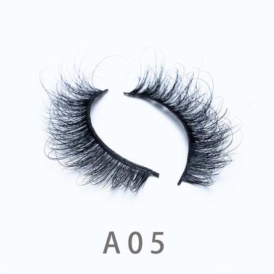 China High Quality Natural Wholesaler 13-18mm Super Soft Natural Long Daily Light Weight Artificial Mink Lashes With Private Boxes Short Lick for sale