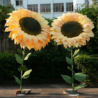 China Europe 2022 giant sunflower flower decoration indoor and outdoor background decoration wedding paper flowers wholesale for sale