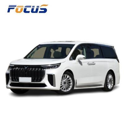 China Closed Body Type Dong Feng Voyah Dreamer MPV 7 Seater Electric EV Car Hybrid 200 Km/H for sale