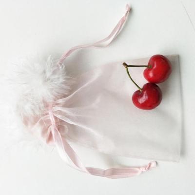 China OEM+ODM+Wholesale Custom Pink Feather Organza Bag For Candy Wedding Party for sale