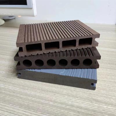 China Good price eco-friendly easy install waterproof anti-UV composite wpc decking embossed WPC flooring for outdoor for sale