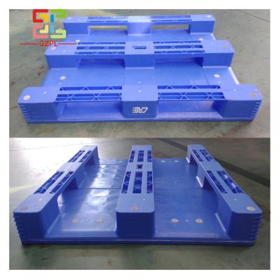 China 2022 Factory Direct Best Sell Euro Single Faced Plastic Pallet With Solid Deck for sale