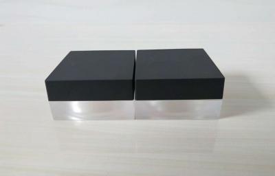 China Luxus-schwarze Kappe 50ml für das quadratische Verpacken der losen Pulverleeren klaren Sahneplastikglas-Dichtung zu verkaufen