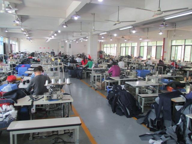 Verified China supplier - Guangzhou Changhong Garment Ltd.