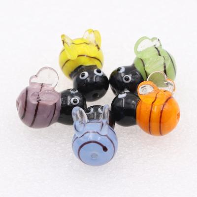 China Custom Murano Glass Animal Figurines Small Bee Eggs Hole Insect DIY Size Beads Crystal Lampwork Glass Beads For Jewelry Making for sale