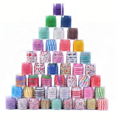 China 100pcs PVC Disposable Greaseproof Cake Box Cupcake Cupcake Baking Liners for sale