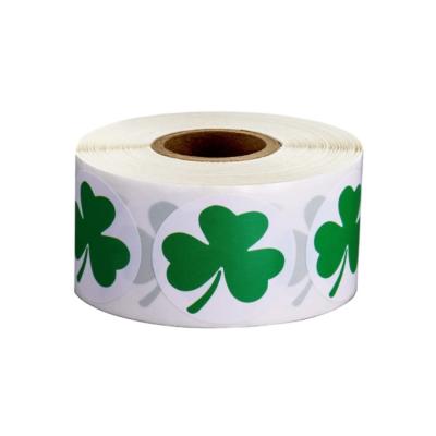 Cina Lucky Green Shamrock Stickers Daily Necessities Decorations Waterproof Shamrock Labels Love Toys St Patrick's Day Stickers in vendita