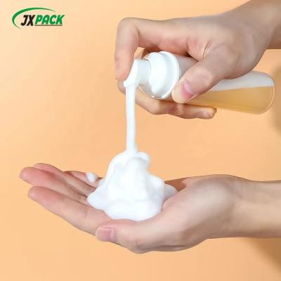 Cina Vaso vuoto di plastica per il trucco cosmetico Bottine di vetro trasparenti Bottiglie di campione Crema ombrello Contenitore di balsamo labiale in vendita