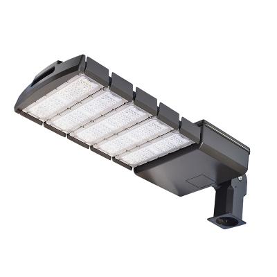 China Energy Saving Production LED Light Environment High Brightness Pole Mounted Parking Lot LED Lights for sale