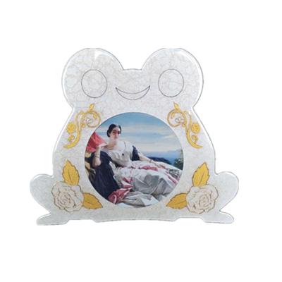 China Fashionable Rubysub MD-062 Handcraft Factory Directly Frog Form Globulite MDF Photo Frame Sublimation Foil Aluminum Photo Frame for sale