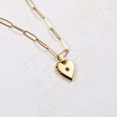 China CLASSIC Minimalist 18k Vintage Gold Plated Tarnish Free Chic Gold Plated Heart Necklace Waterproof Jewelry Sets for sale