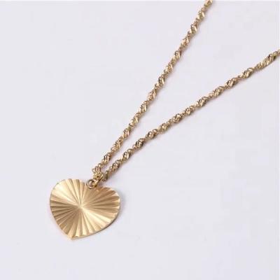 China Not Fade Simple 18K Gold Plating Stainless Steel Inspired Love Eternal Heart Statement Necklace Choker Pendant Chain For Women for sale