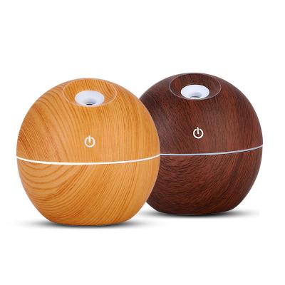 China Hotel 130ml Portable Wood Grain Ultrasonic Cool Mist Electric Personal Space Mini Air Humidifier for sale