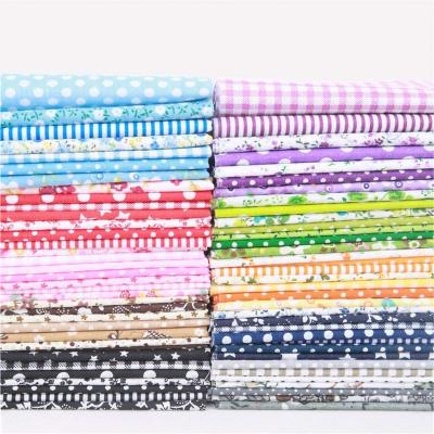 China 56pcs 25x25cm Sewing Quilting Fabric For Patchwork Sewing DIY Handmade Material Square Matched Floral Printed Cotton Fabric 25x25cm/15x15cm for sale