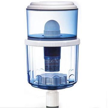 China Hotel Water Filter With 18L Capacity And More Than 6L/Hour Filtering Rate for sale