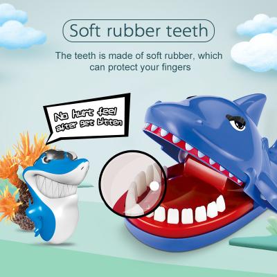 China Super Top Toys New Popular MOYU Tricky Shark Fun Bit Finger Toy Intelligence Spoof Toys for sale