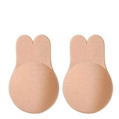 China Factory direct sale antibacterial sexy female strapless gathered invisible bra nipple cover new fabric bra for sale