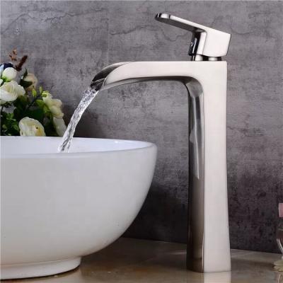 China Nice Faucets Design Single Metered Bathroom Basin Faucet Water Sink Faucet And Mixer for sale