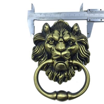 China Antique Chinese Cyan Hot Selling Chinese Lion Copper Color Metal Main Door Handle for sale