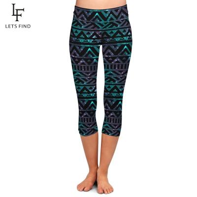 China Sexy Women 92% Polyester 8% Spandex Breathable High Waist Capri Leggings Custom Made Geometric Galaxy Printed Soft Fabric Yoga Pants for sale