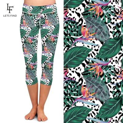 China Breathable tropical floral patterns printed for milking silk custom sublimation women high waist capri fitness gaiters for sale