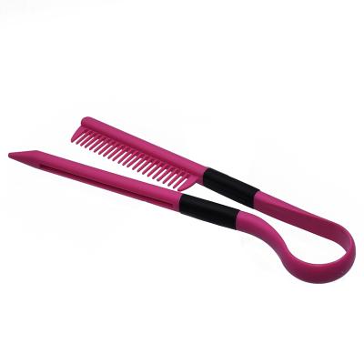 China Wholesale Popular Salon Plastic V Shape Hair Brush Combs Fast Hair Straightener Comb For Women Hair Salon for sale