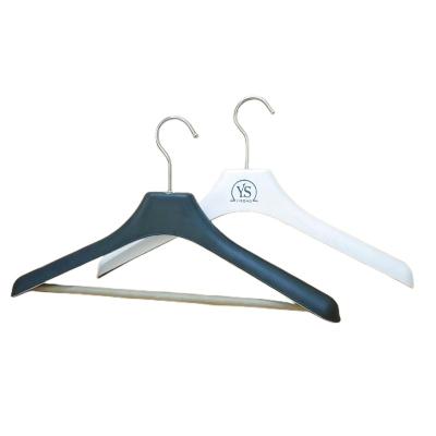 China Salon Yisong Degradable Materials Strength Patent Clothes Strong Bearing Paper Coat Hanger for sale