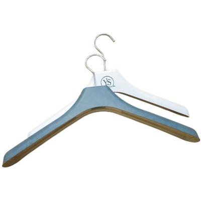 China Wholesale high quality paper degradable clothesmanufacturer patent salon Yisong materials hangers for sale