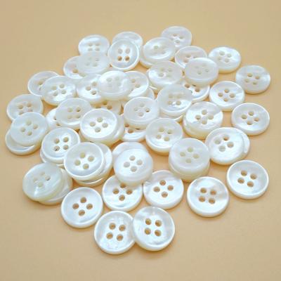 China 11.5mm Viable 18L 4 Holes BROOM Concave White Shell Button in 2.5mm Thickness, Natural Shell Button for sale