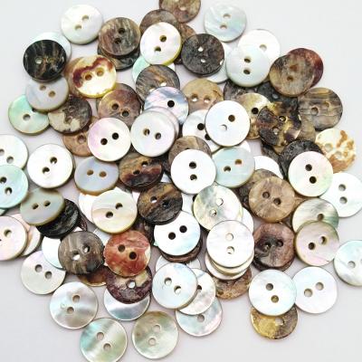 China 14L viable 9mm 2 hole japanese agoya shell button in natural color, natural shell button for sale